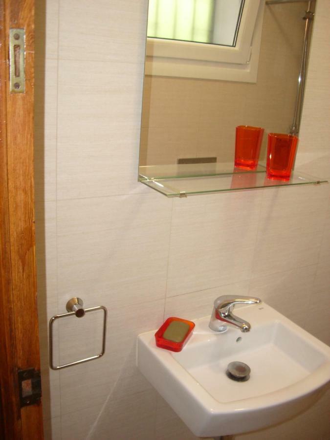 Habitacion En Tamariu Ngoại thất bức ảnh